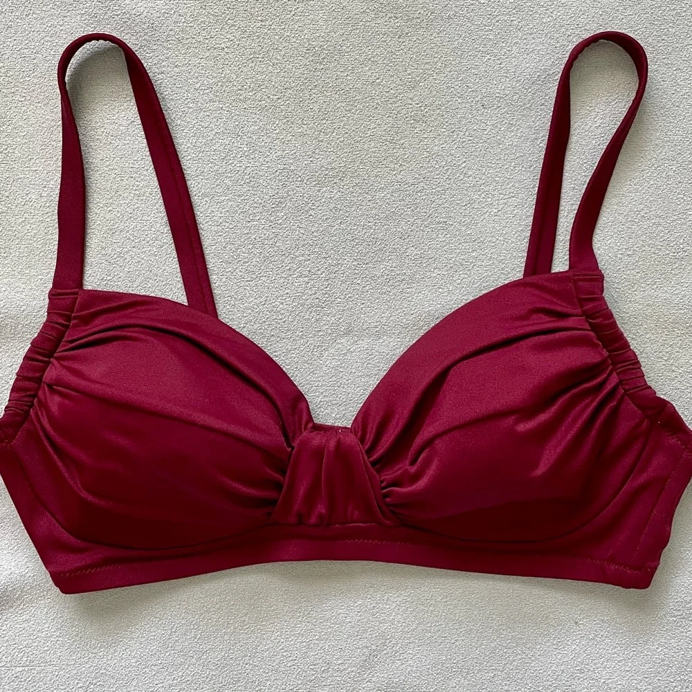 FINAL SALE $9 // J. CREW Burgundy Bikini Top No Underwire Push-Up - Picture 1 of 14